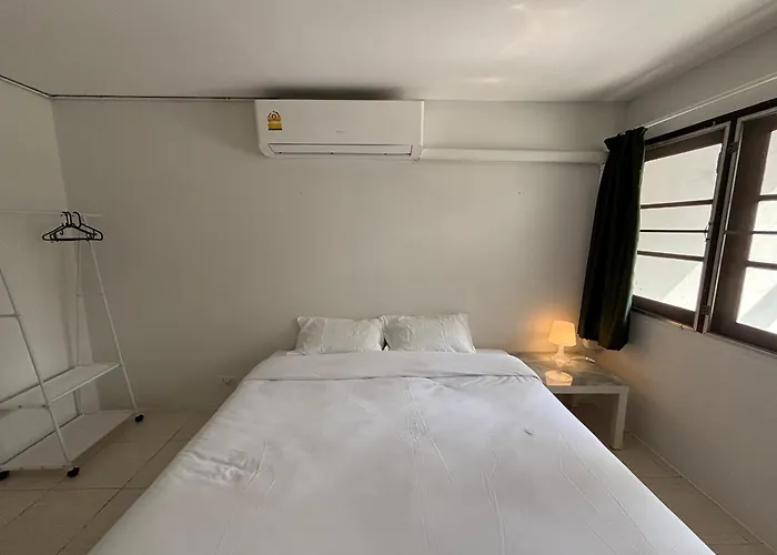 民宿 Flow S12 Bts Asok 3 Bedrooms Max 6ppl 曼谷