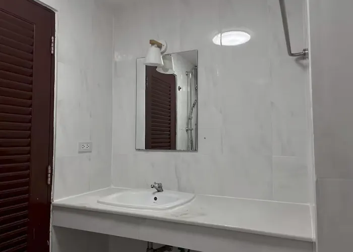 Flow S12 Bts Asok 3 Bedrooms Max 6ppl * 曼谷